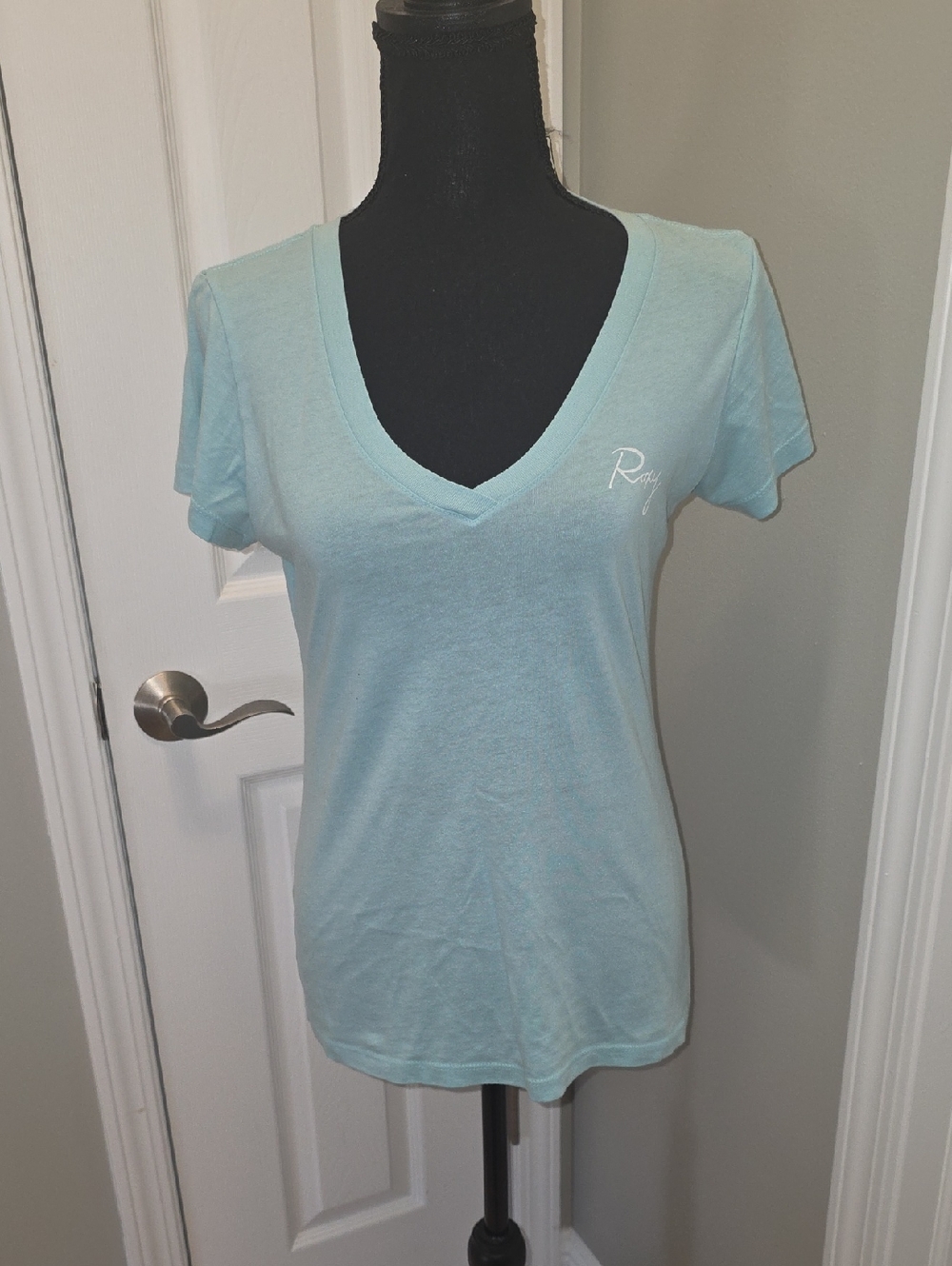 Roxy Women's Light Aqua V-Neck Short Sleeve Tee